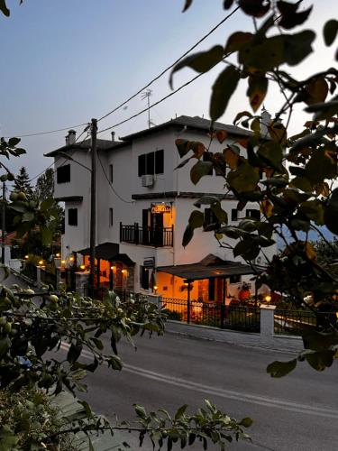 boutique hotels in Volos