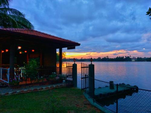 boutique hotels in Bentota Region