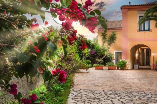 boutique hotels in Taormina Coast