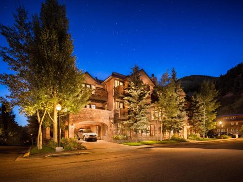 boutique hotels in Colorado Wine Country