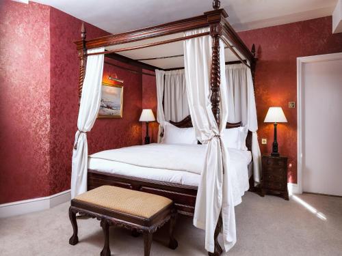 boutique hotels in Farnborough