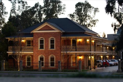 boutique hotels in Wagga Wagga