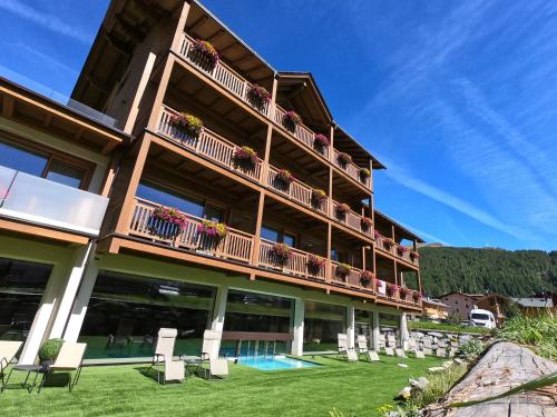 boutique hotels in Livigno Ski Area