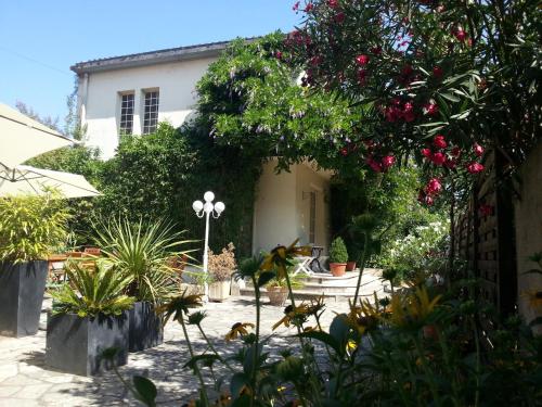 boutique hotels in Red Perigord