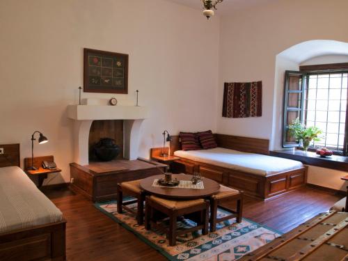 boutique hotels in Lafkos