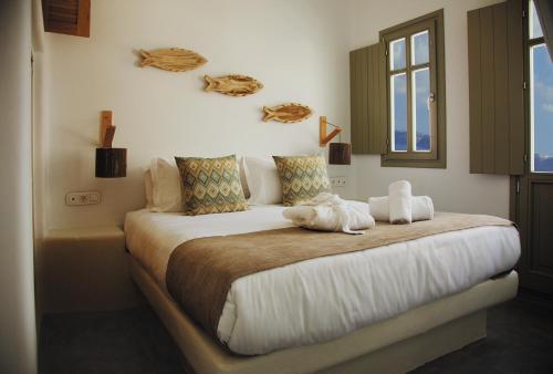 boutique hotels in Santorini Caldera