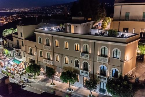 boutique hotels in Etna