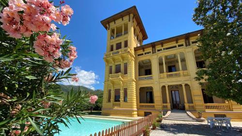 boutique hotels in Barga