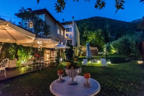 boutique hotels in Evrytania