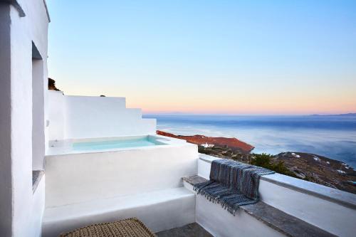 boutique hotels in Tinos Town