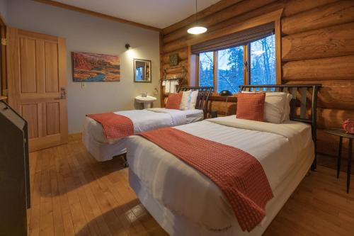 boutique hotels in Canada West Supply