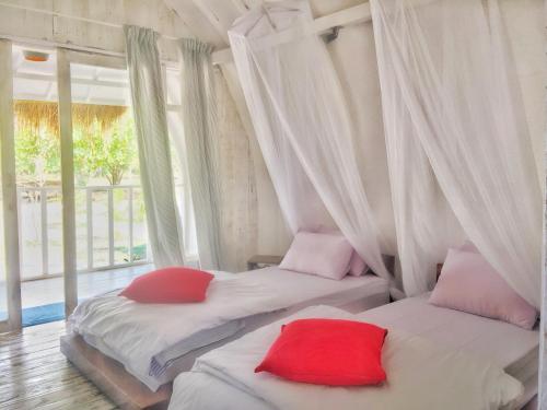 boutique hotels in Sumbawa