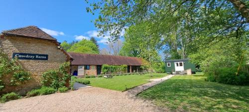 boutique hotels in Chiddingfold