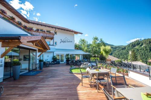 boutique hotels in Ega Valley