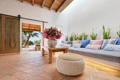 boutique hotels in Playa Migjorn