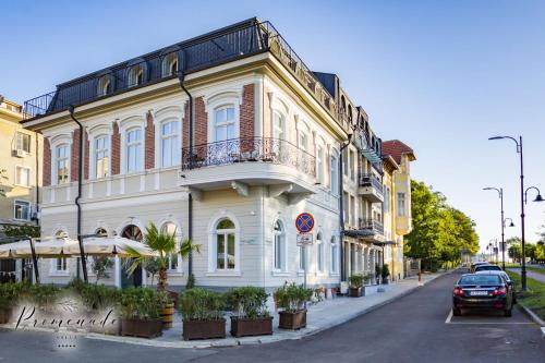 boutique hotels in Burgas City