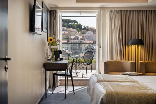 boutique hotels in Chiado