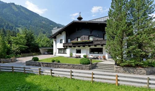 boutique hotels in Mayrhofen