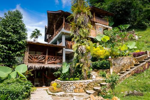 boutique hotels in Bukit Lawang