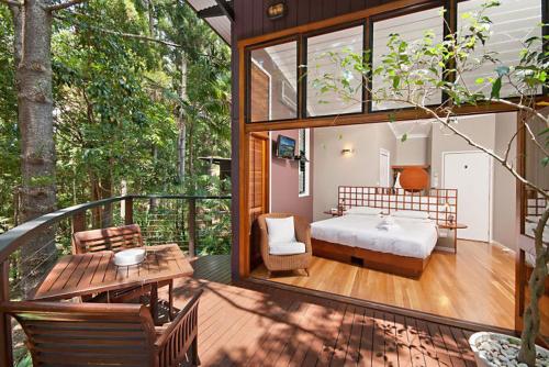 boutique hotels in Byron Bay Region