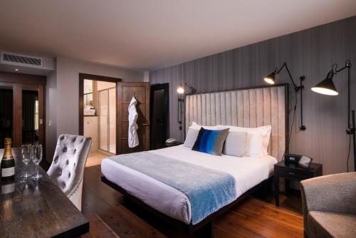 boutique hotels in Galway County