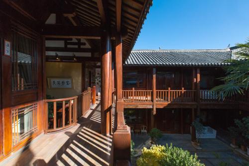 boutique hotels in Ninglang