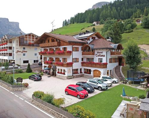 boutique hotels in Sellaronda