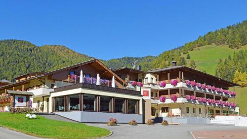 boutique hotels in Braies