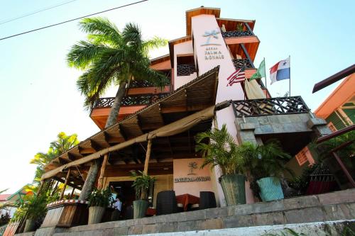 boutique hotels in Isla Colon