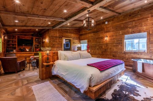 boutique hotels in Adirondack Mountains