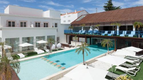 boutique hotels in Evora District