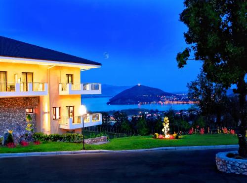 boutique hotels in Kastoria Prefecture