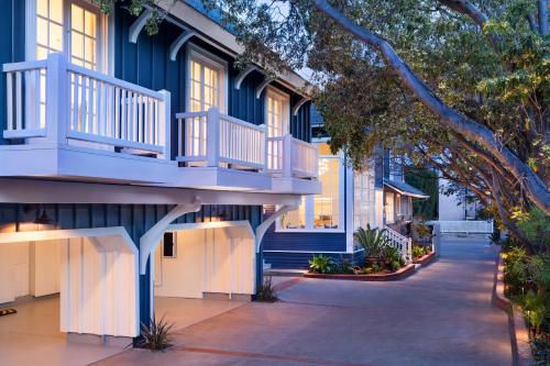 boutique hotels in Solvang