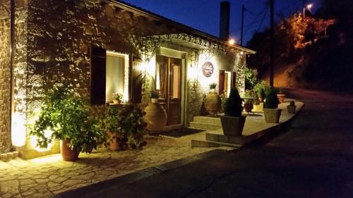 boutique hotels in Vytina