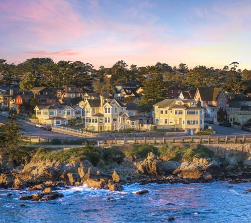 boutique hotels in Monterey Wine Country