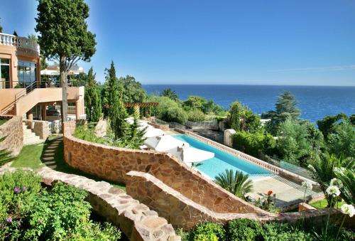 boutique hotels in Alpes-Maritimes