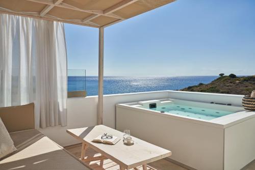 boutique hotels in Milos