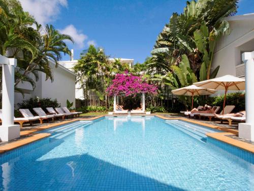 boutique hotels in Port Douglas