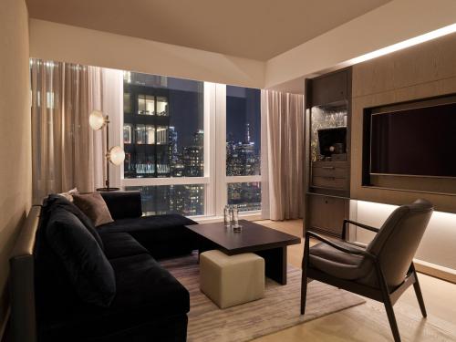 boutique hotels in Midtown West