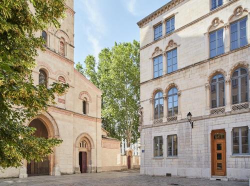 boutique hotels in Charbonnières-Les-Bains