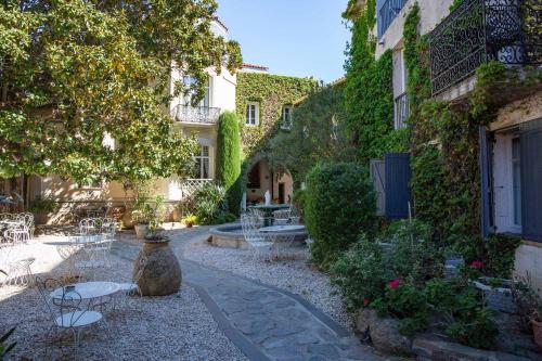 boutique hotels in Pyrénées-Orientales