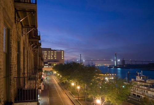 boutique hotels in Savannah