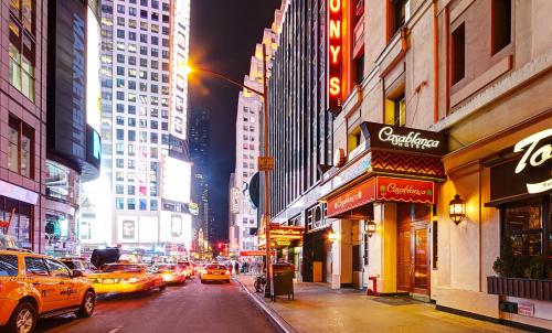 boutique hotels in Midtown West