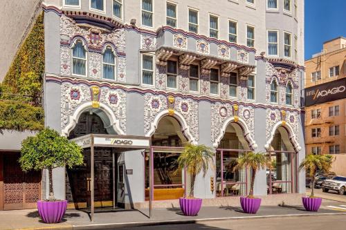 boutique hotels in Alamo Square