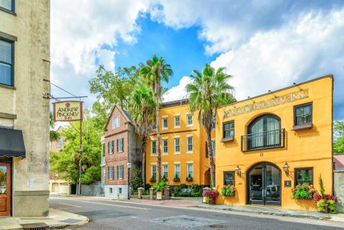 boutique hotels in Lowcountry