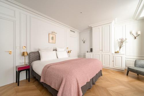 boutique hotels in 7Th Arr. (Near Eiffel Tower)