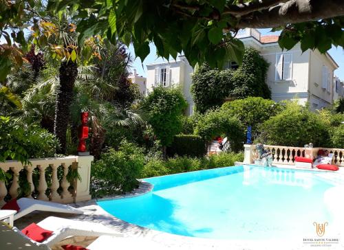 boutique hotels in Juan-Les-Pins