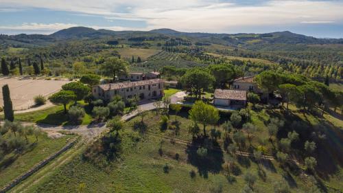 boutique hotels in Crete Senesi