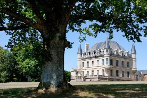 boutique hotels in Puy Du Fou