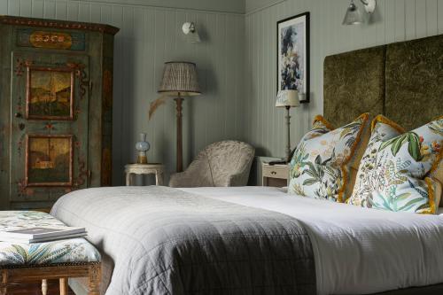 boutique hotels in Dorchester